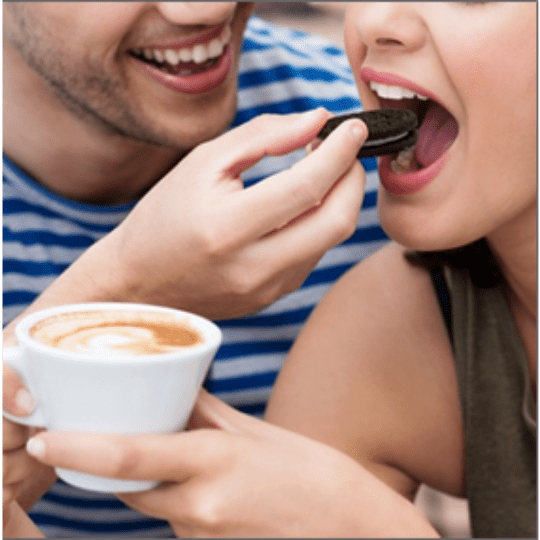 Oreo Original Galletas de Chocolate con Vainilla Pack 4 u 36 g Display x 12 u 432 g 4 Oreo Original Galletas de Chocolate con Vainilla Pack 4 u 36 g Display x 12 u 432 g